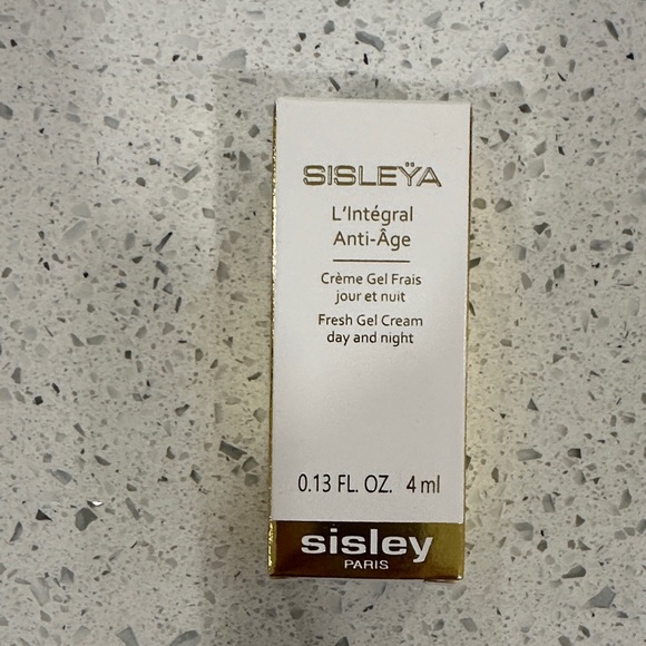 Sisley Other - Sisley L'Intégral Anti-Age Fresh Gel Cream 4ml .13 fl oz